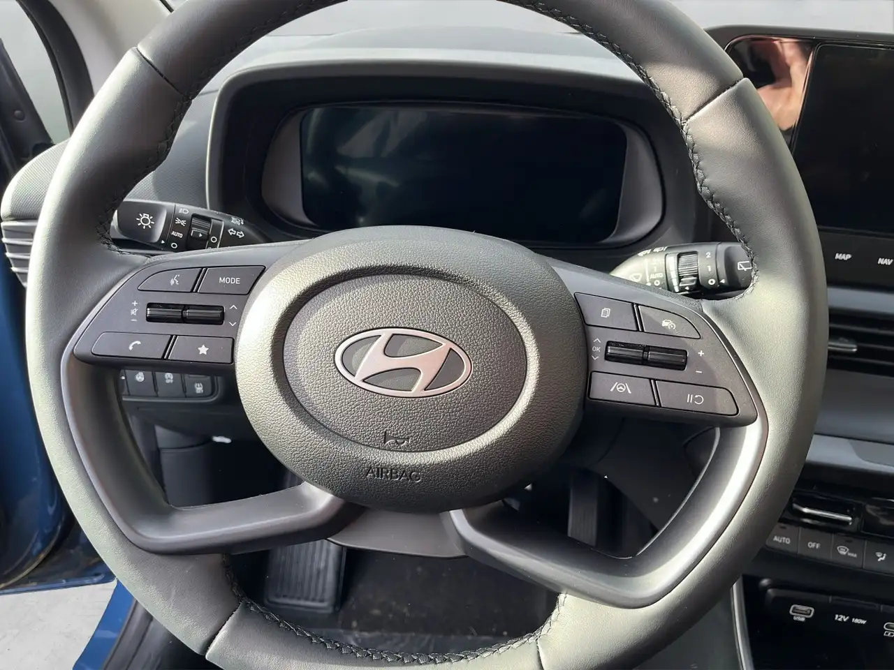 Hyundai i20 1.0 T-GDI 7-DCT, (100 PS) 2WD Trend, LED 8