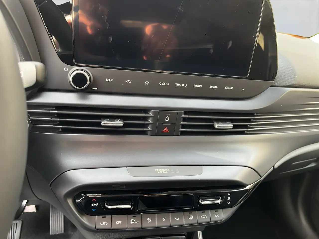 Hyundai i20 1.0 T-GDI 7-DCT, (100 PS) 2WD Trend, LED 10