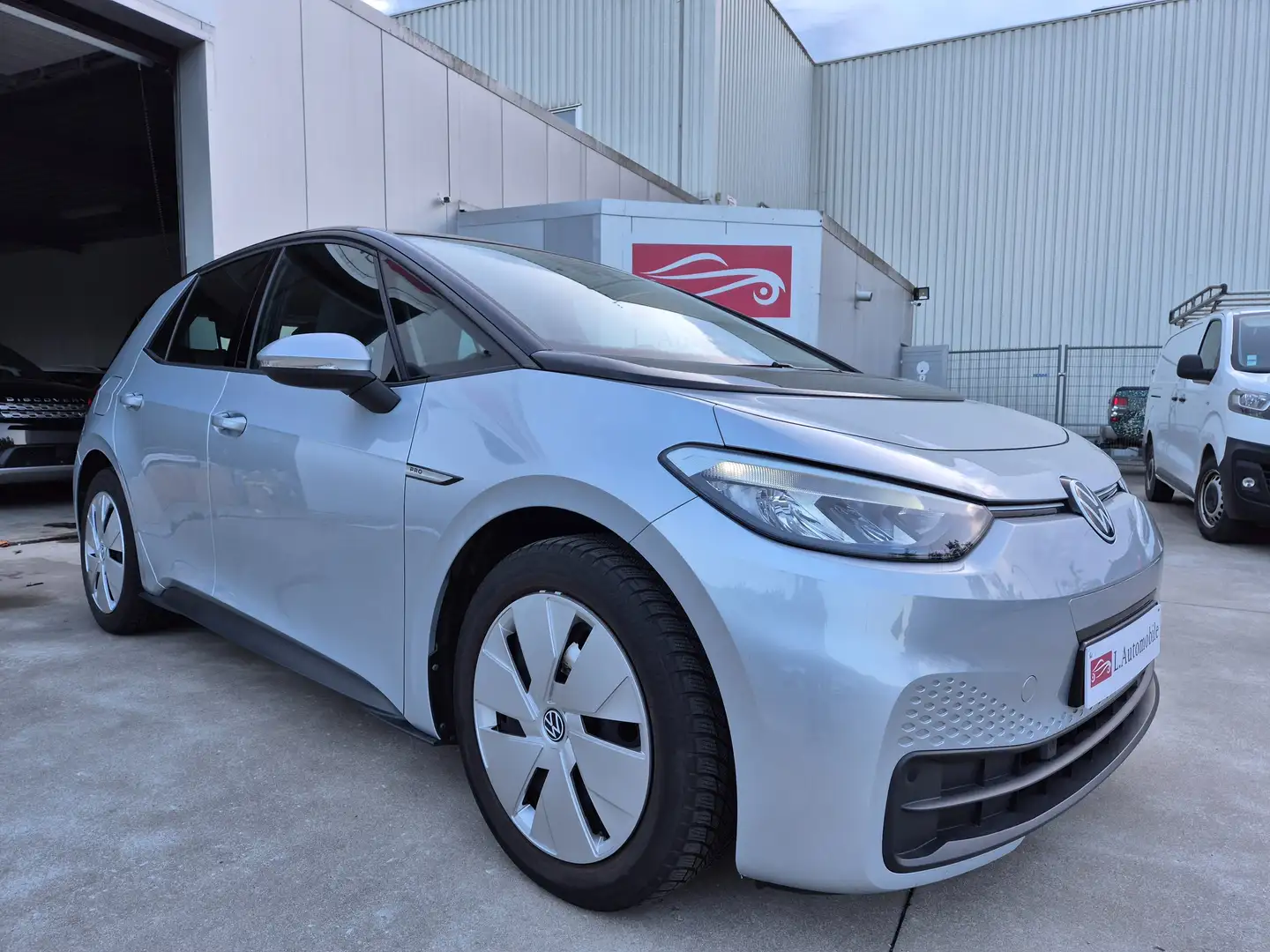 Volkswagen ID.3 Pro 58 kWh 204cv // 47.612 km // 2021 ! Gris - 2