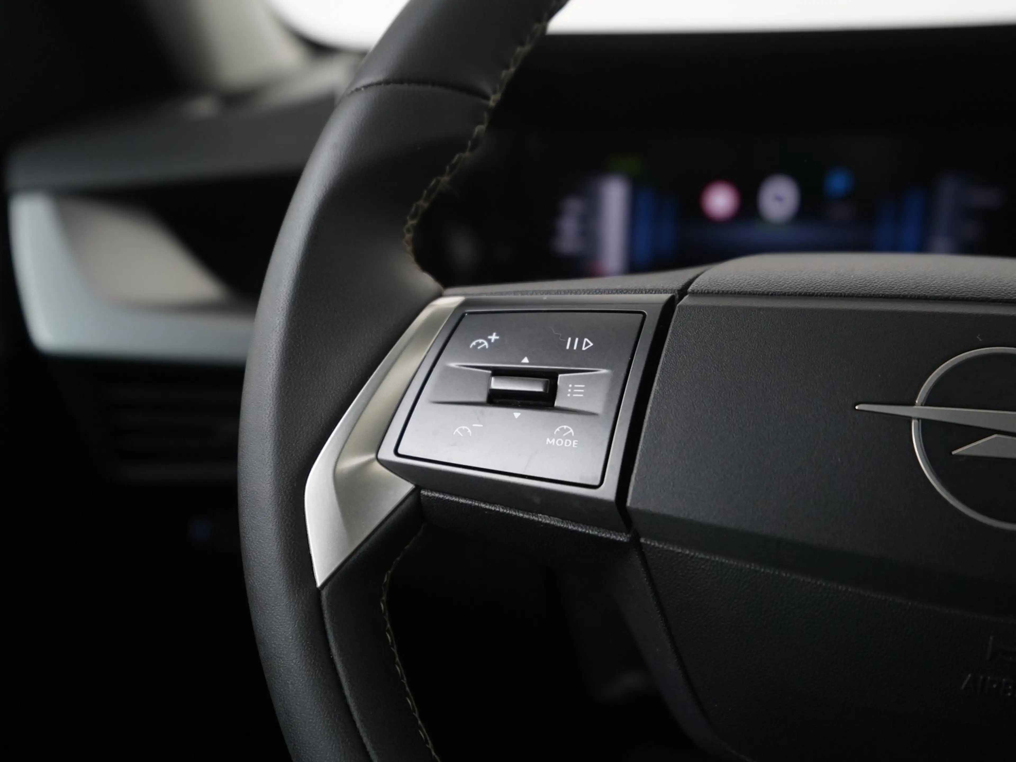 Opel Frontera Electric GS 44 kWh 3 fase | SOH 100% | Camera | Do — photo 8
