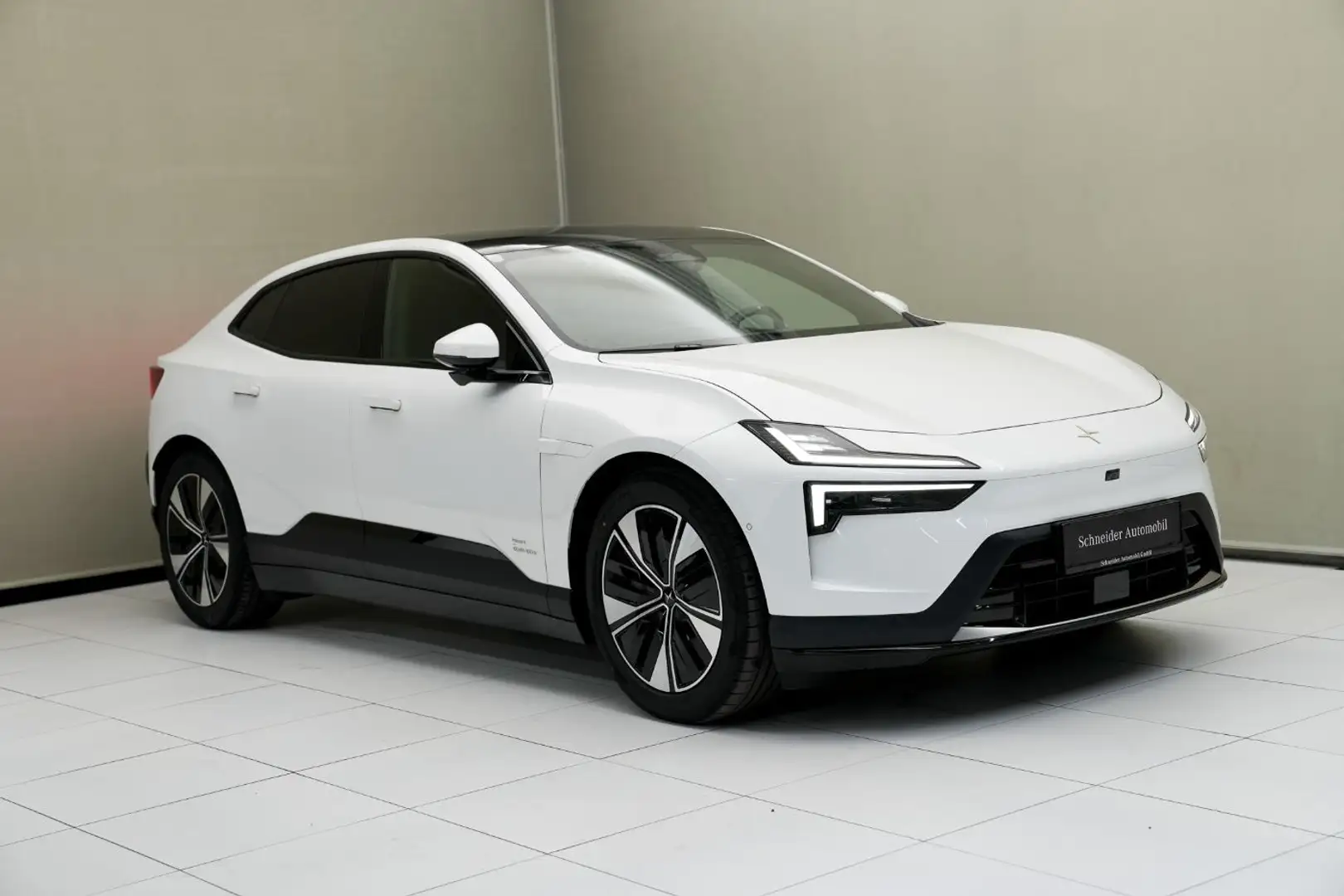 Polestar 4 coupe Long range Dual motor - Plus Weiß - 2