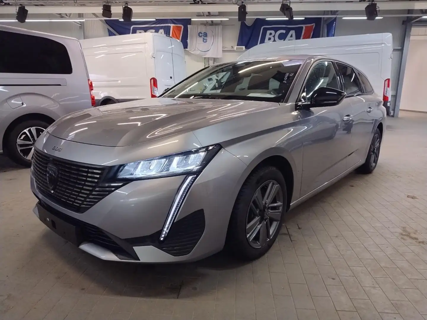 Peugeot 308 1.2 PureTech 130 SW Allure ACC FLA 360 LM Gris - 2