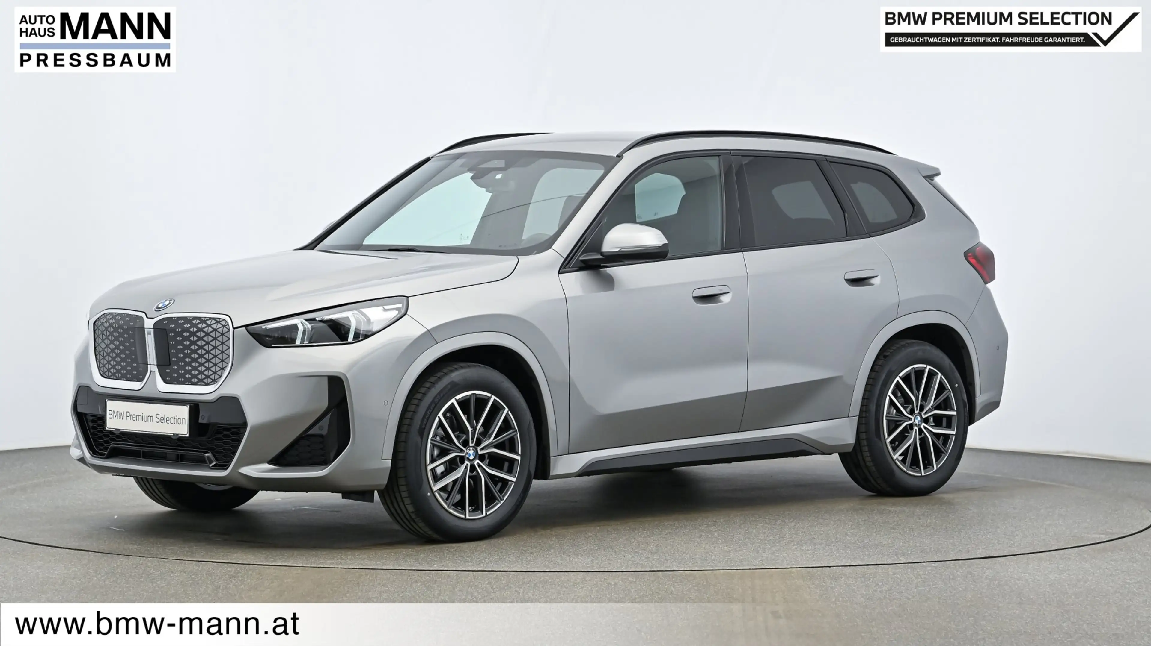 BMW iX1 eDrive20 M SPORTPAKET, PREMIUM PAKET, KOMFORT PAKET — photo 2