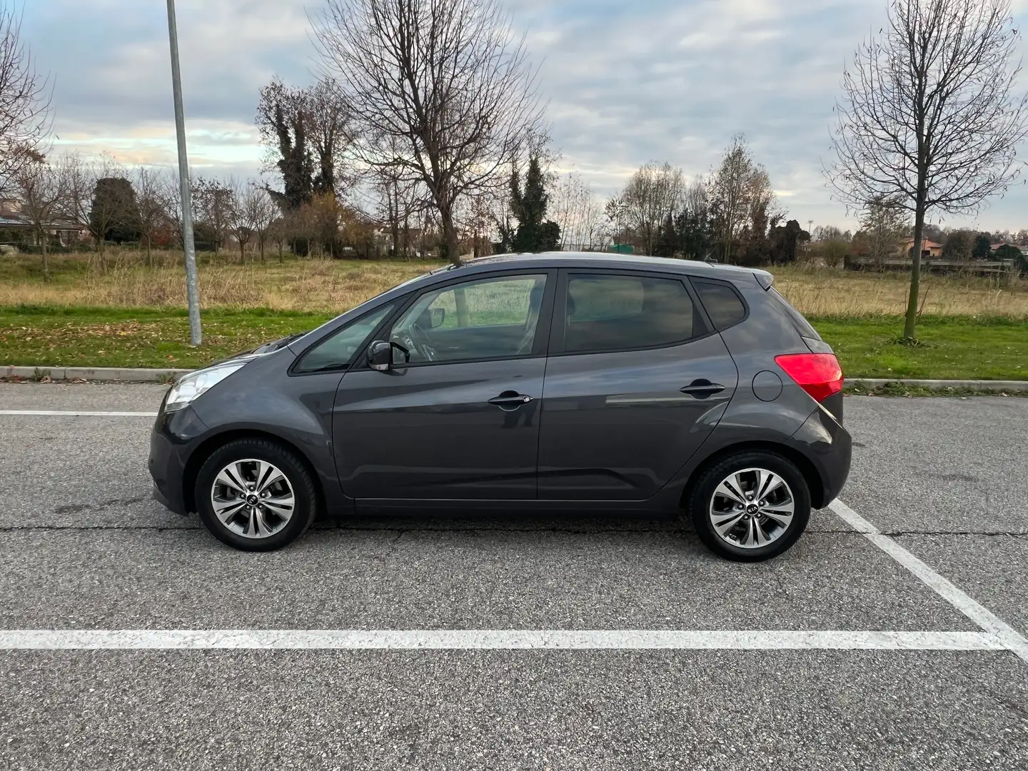 Kia Venga Venga 1.4 cvvt UNICO PROPRIETARIO - 2