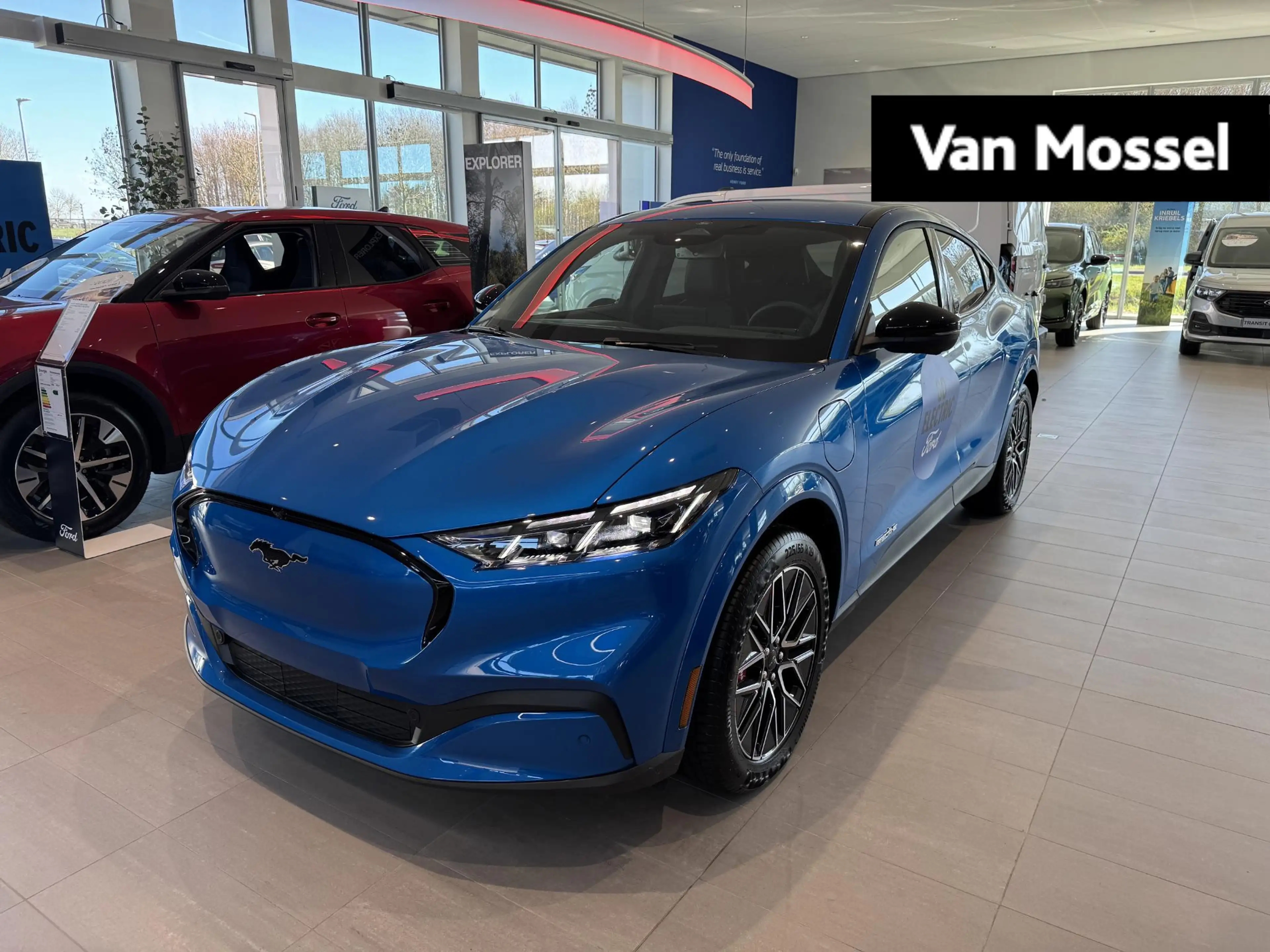 Ford Mustang Mach-E Extended Premium RWD 88 kWh | Direct leverbaar | €
