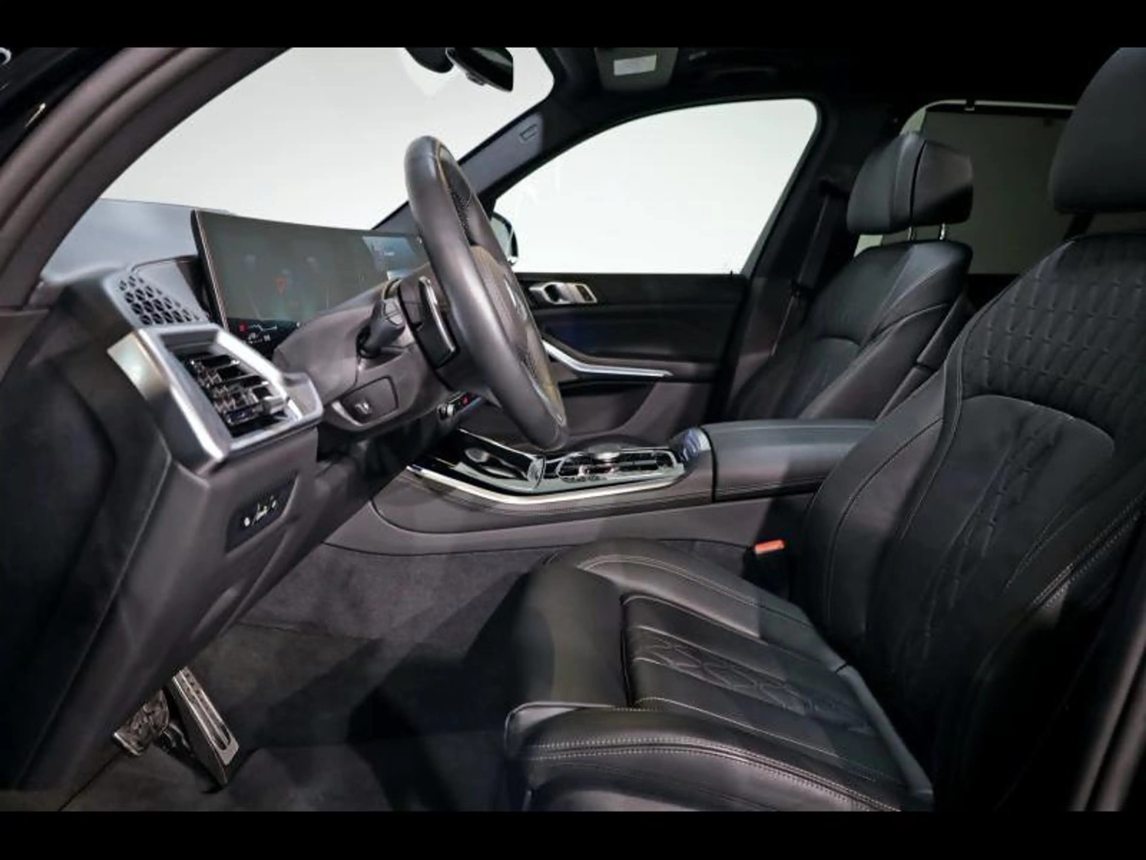 BMW X5 xDrive50e Kit M Sport — photo 9