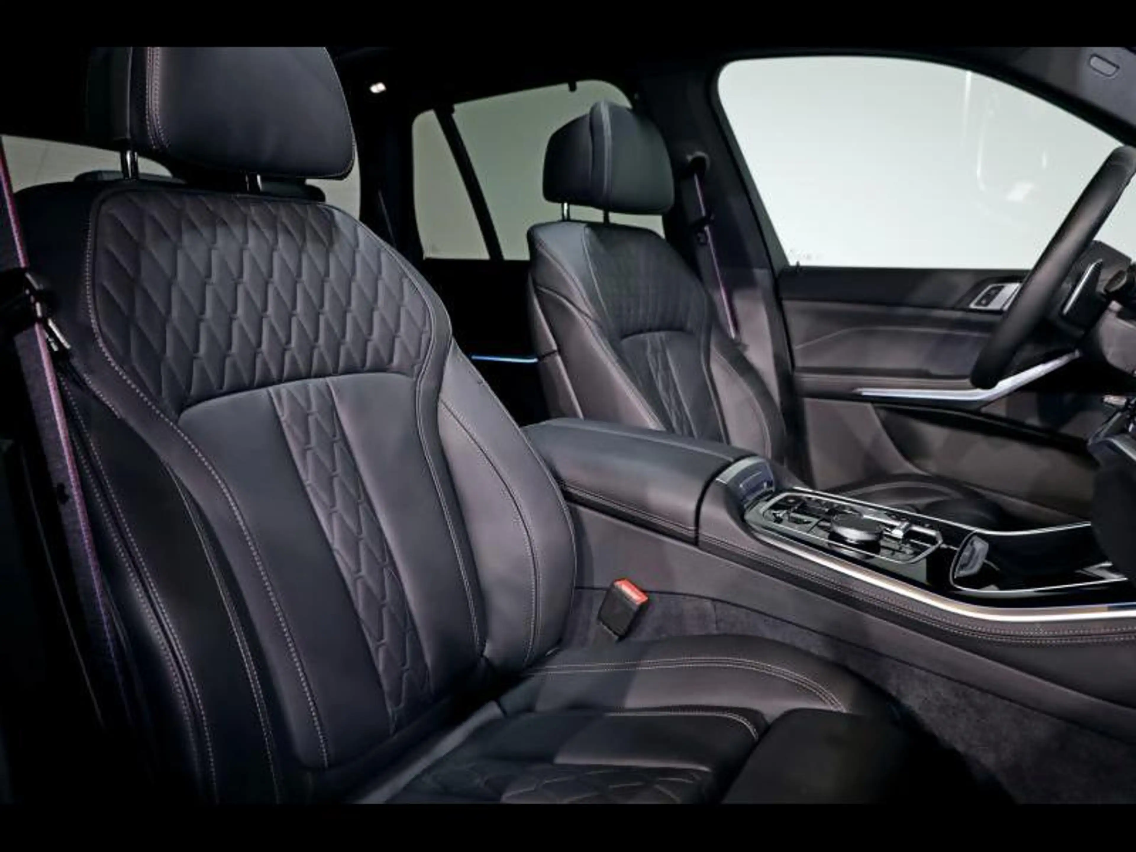 BMW X5 xDrive50e Kit M Sport — photo 11