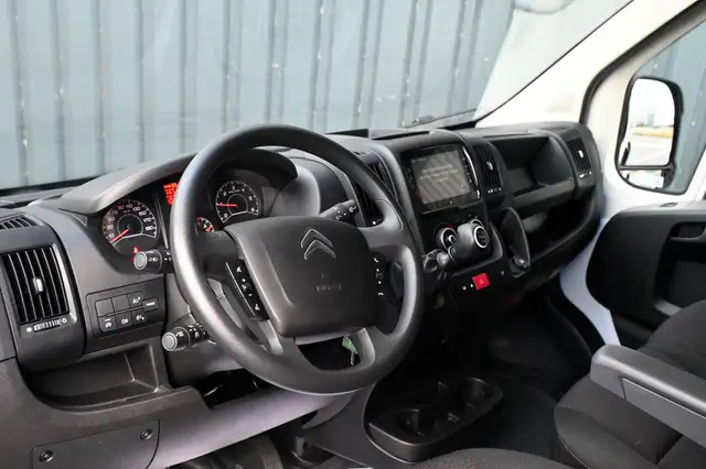 Citroen Jumper view 9