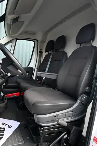 Citroen Jumper view 10