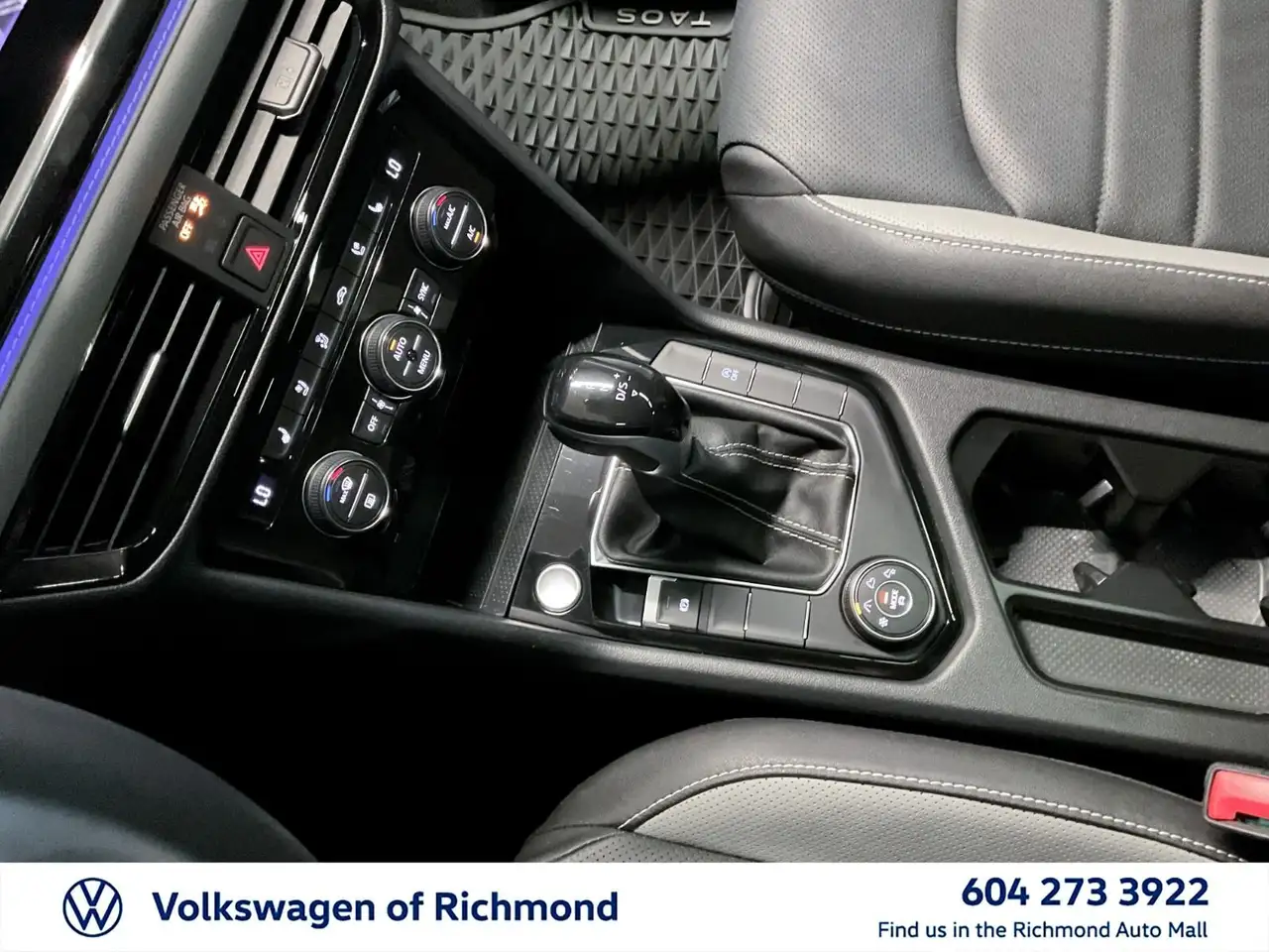 Volkswagen Taos photo Volkswagen Taos