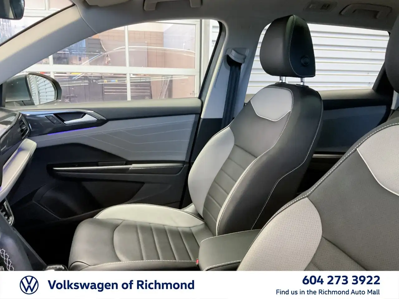Volkswagen Taos photo Volkswagen Taos