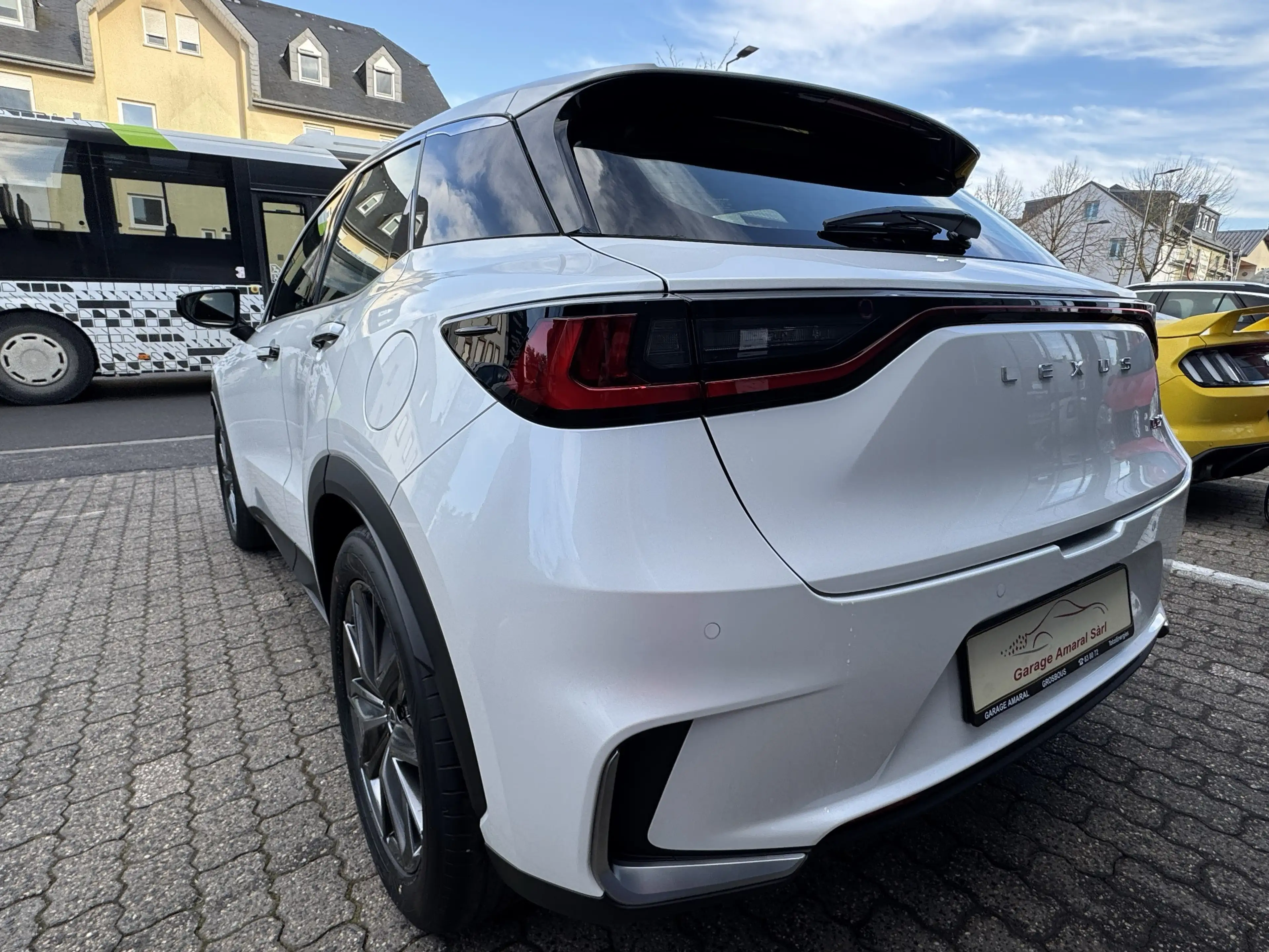 Lexus LBX RELAX — photo 9