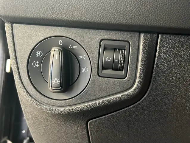 Volkswagen Taigo view 6
