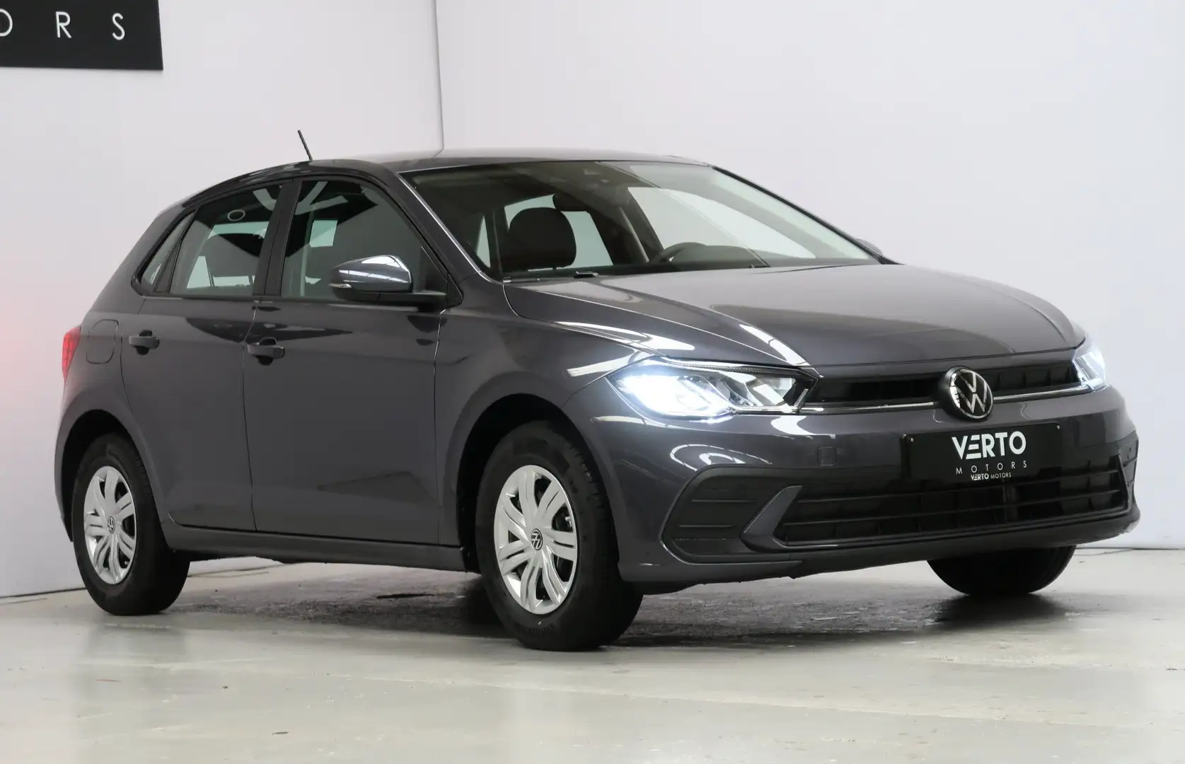 Volkswagen Polo Polo 1.0 Limited Edition MPI Grau - 1