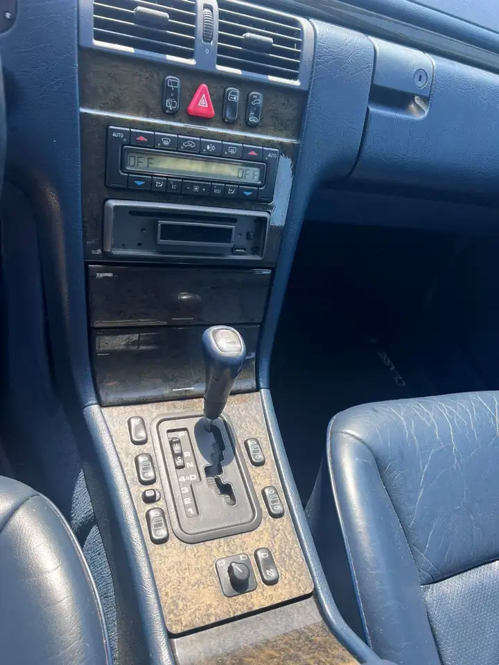Mercedes-Benz E 420 SW Avantgarde, foto 12