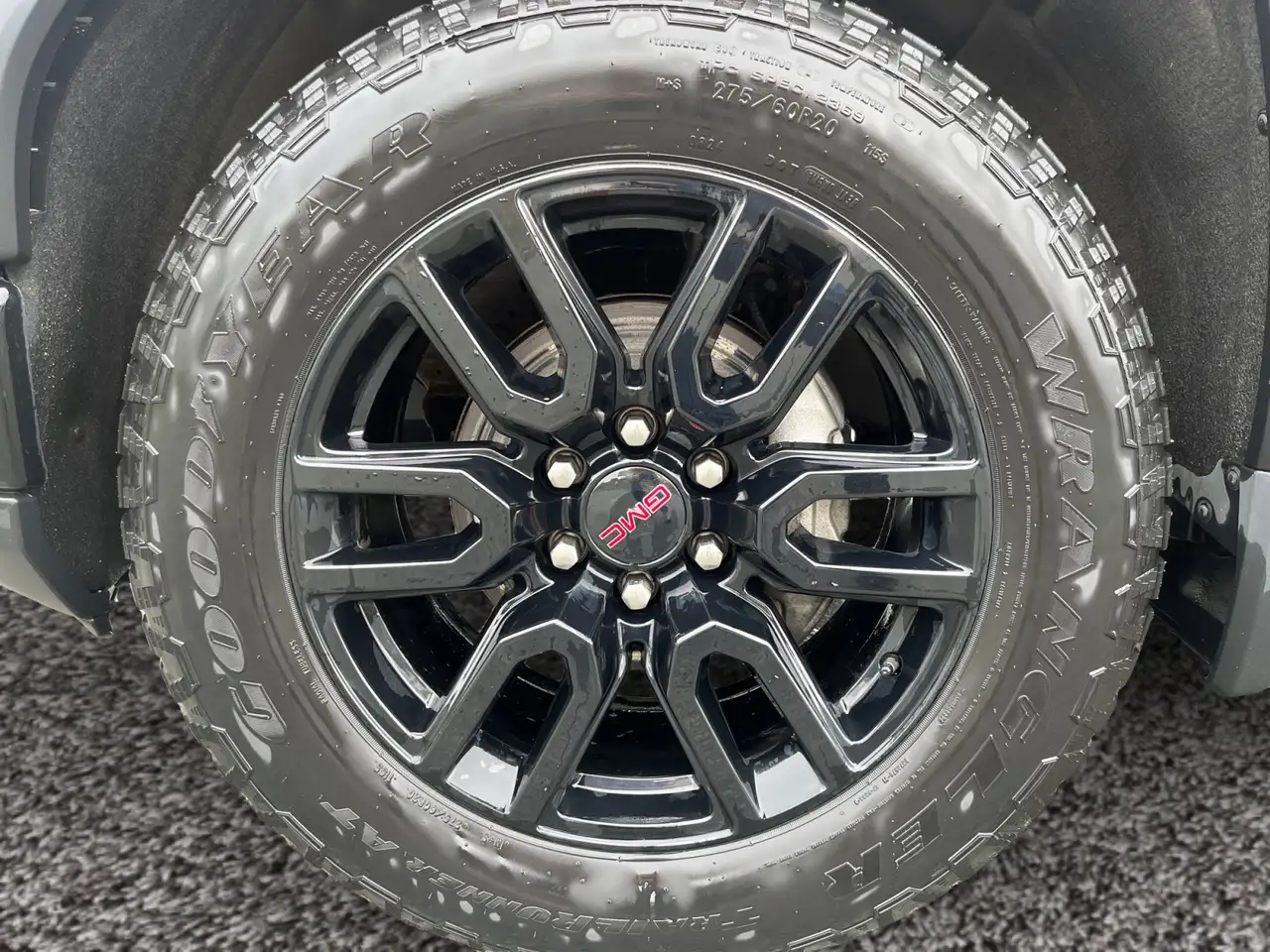 GMC Sierra 1500 photo GMC Sierra 1500