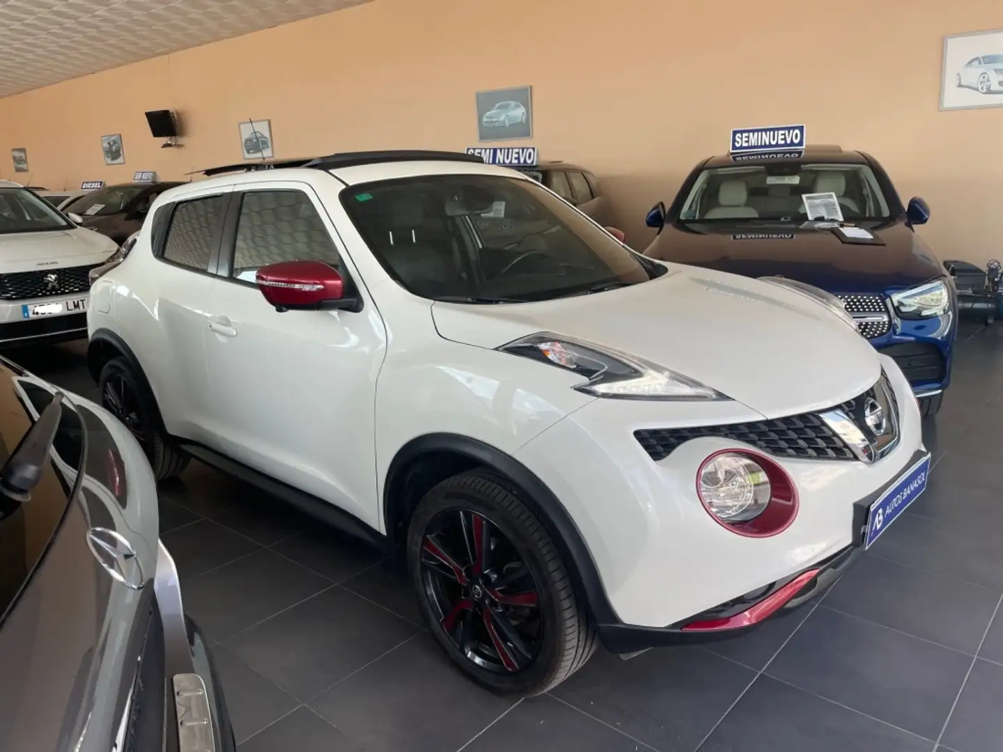 Nissan Juke 1.6 Tekna 4x2 XTronic 117 Blanc - 2