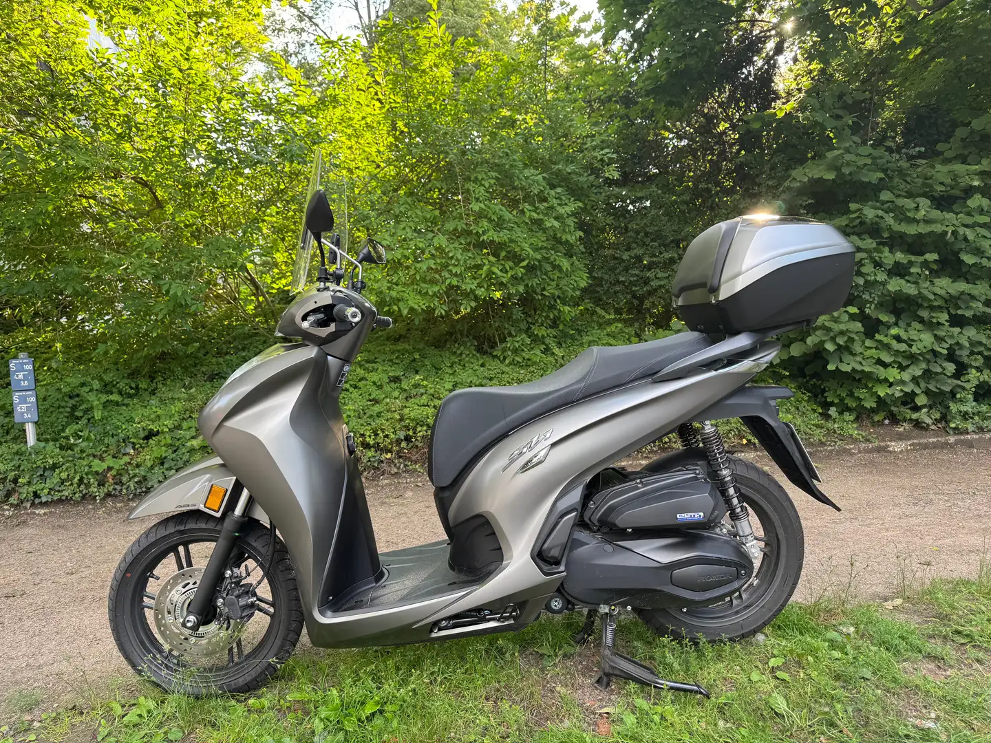Honda SH 350i Argent - 1