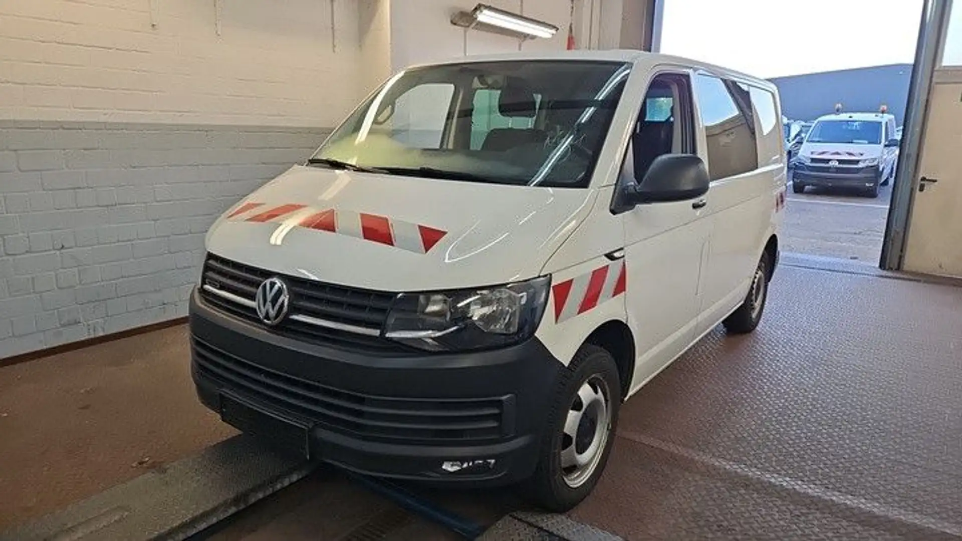 Volkswagen T6 Transporter T6 TRANSPORTER 4M MIXTO*AHK*AUSBAU*NAVI*STD-HZG Blanc - 1