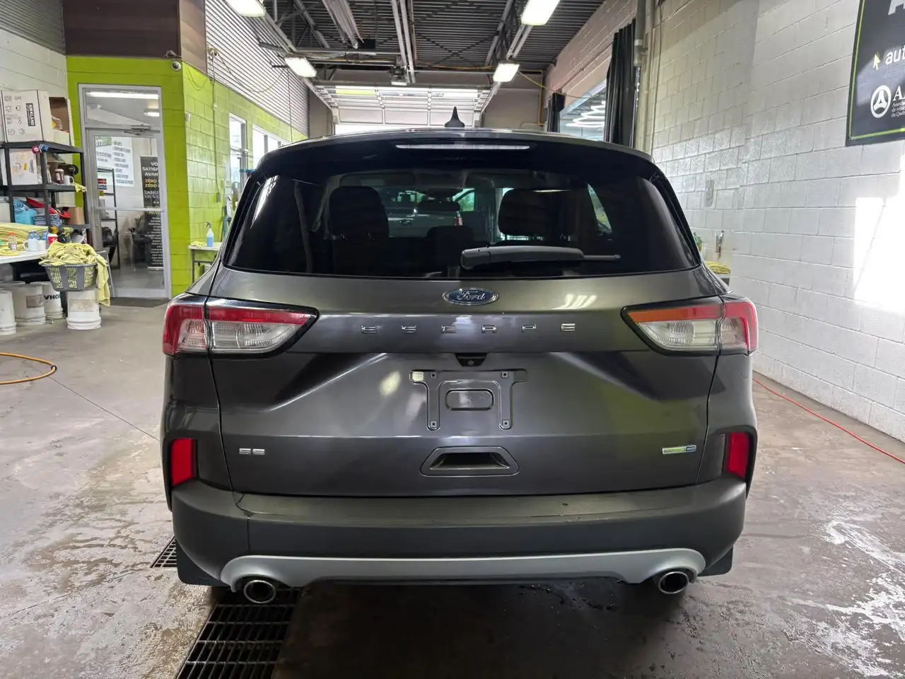 Ford Escape снимка Ford Escape
