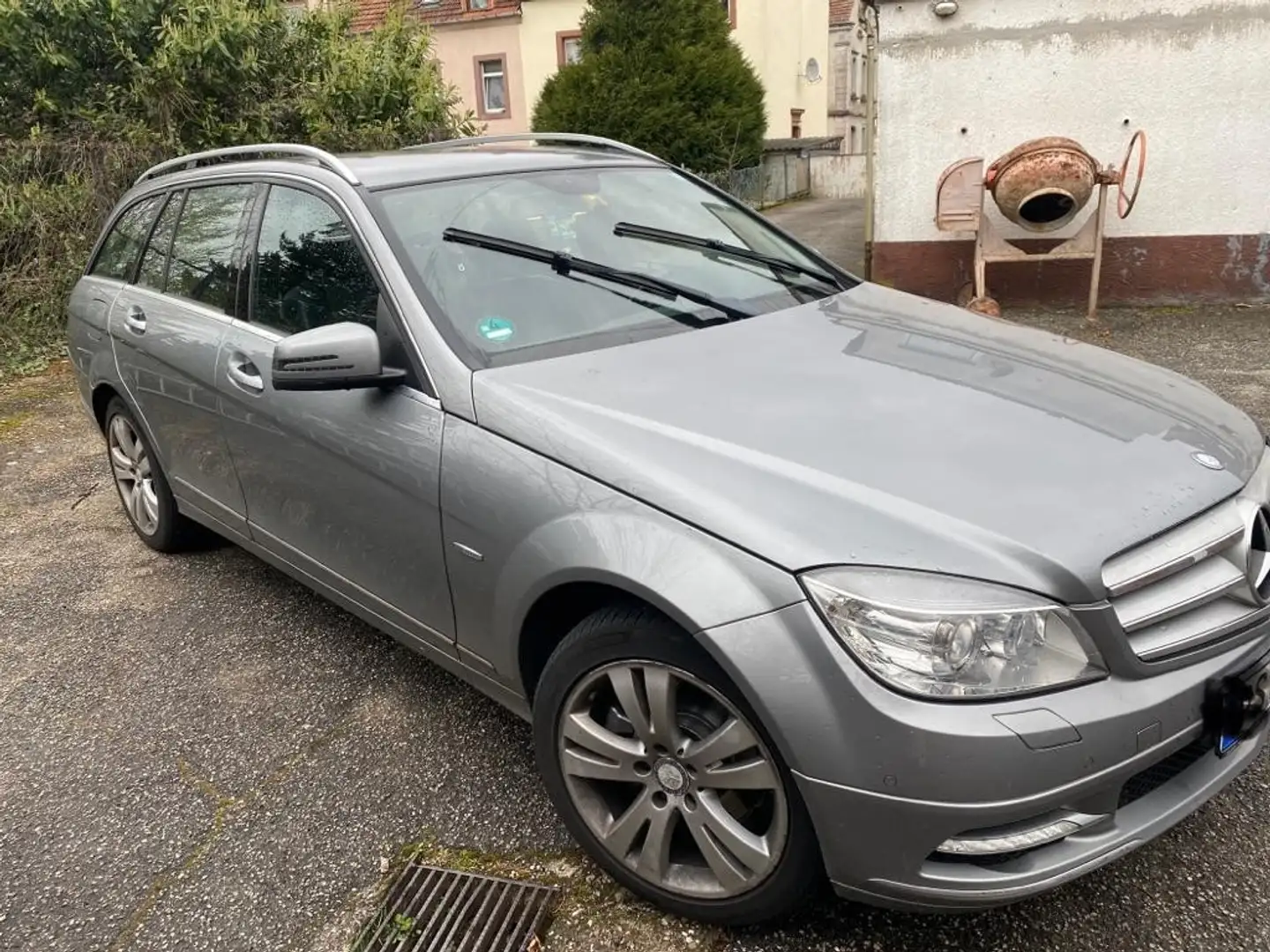 Mercedes-Benz 220 - 1