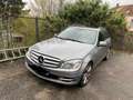 Mercedes-Benz 220 - thumbnail 4
