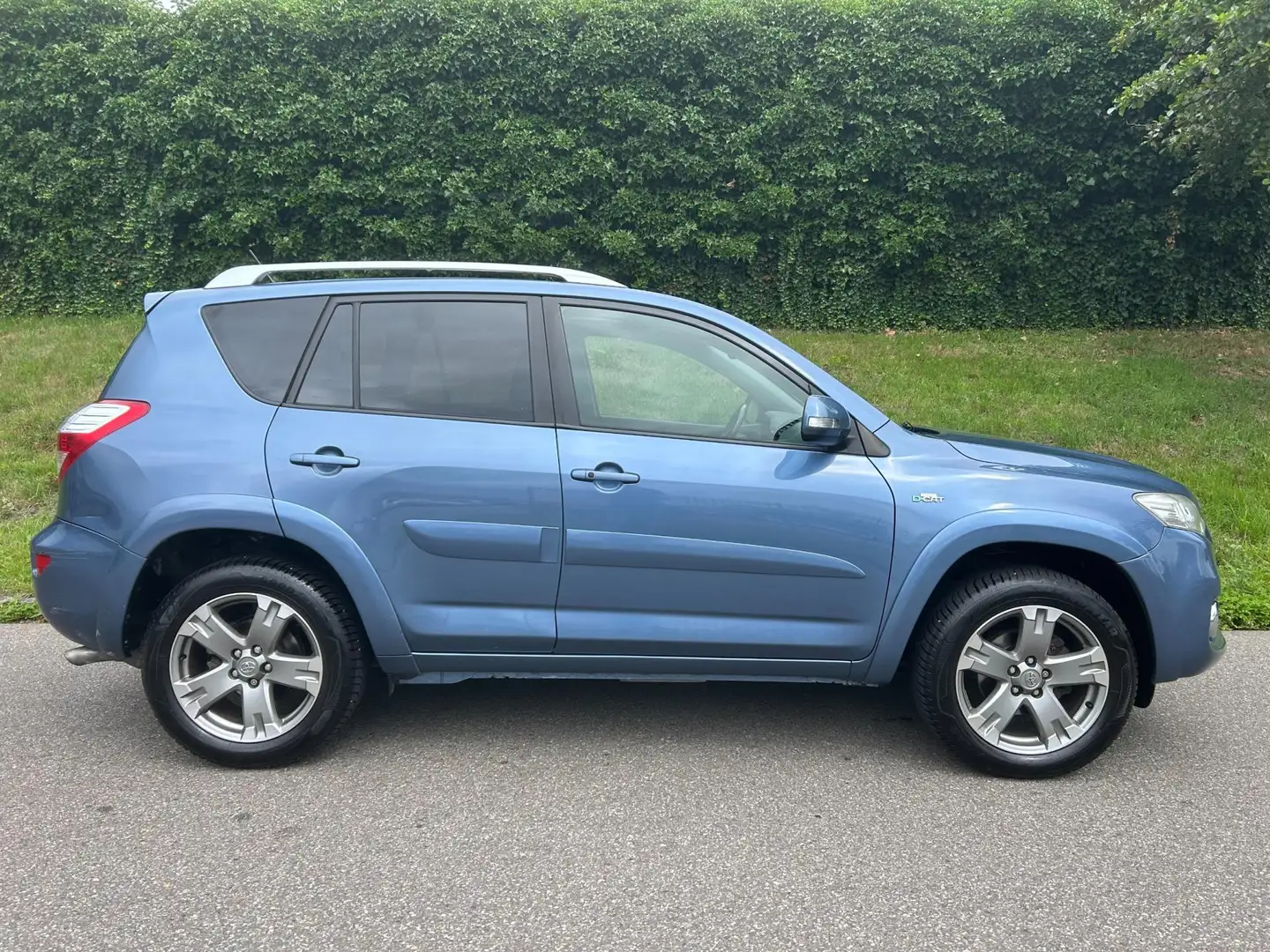 Toyota RAV 4 2.2 D-CAT Executive Business - Automaat - 156.000 Azul - 2