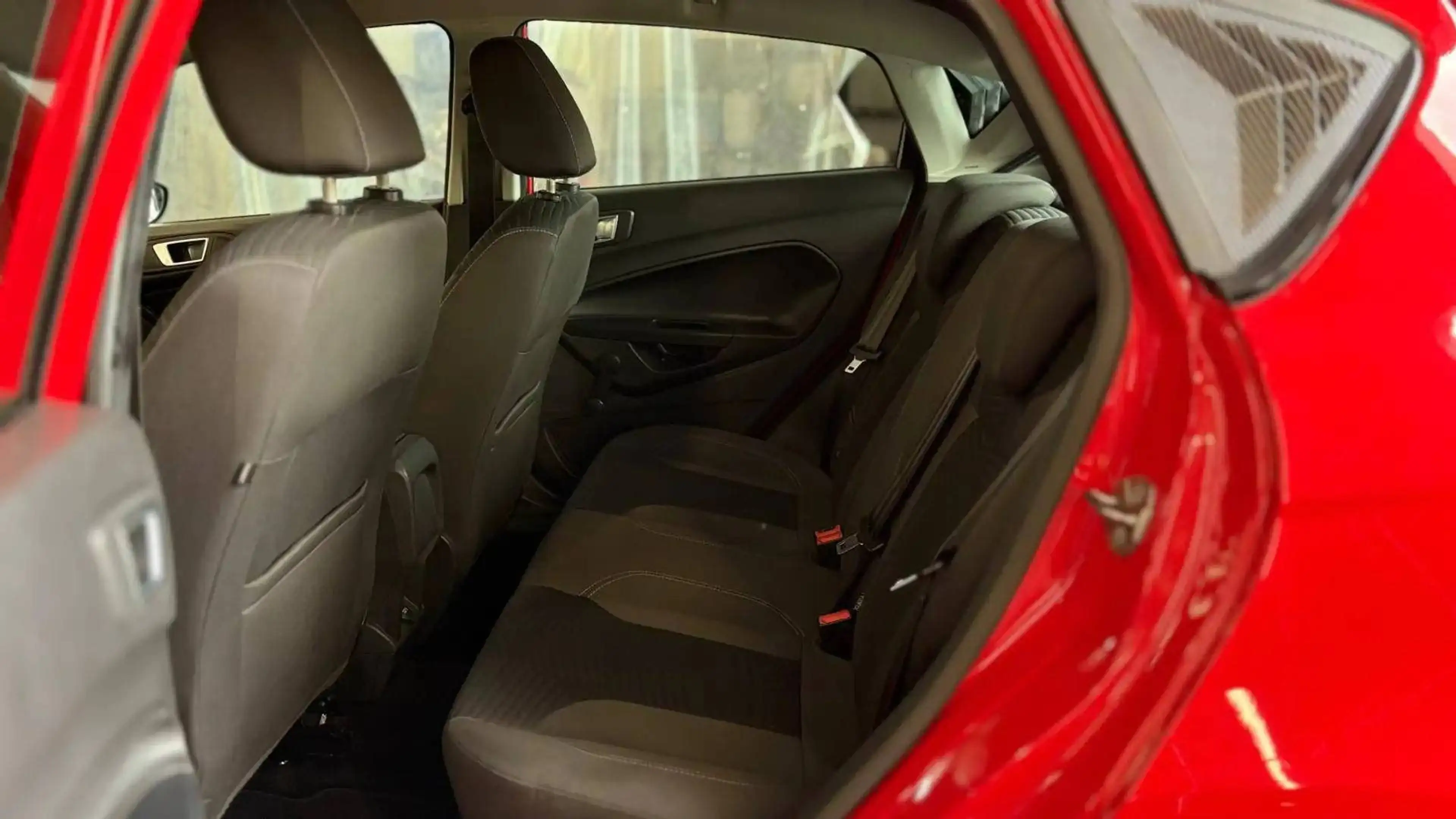 Ford Fiesta 1.5 Tdci sport bj. 2016 — photo 14