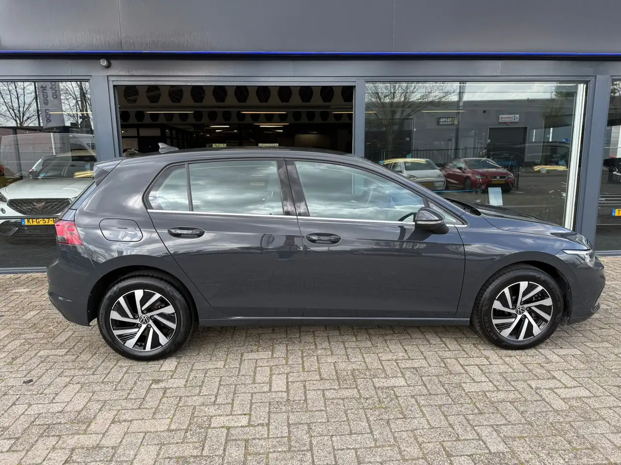 Volkswagen Golf 1.4 eHybrid Style Volkswagen Golf 1.4 eHybrid Styl 8