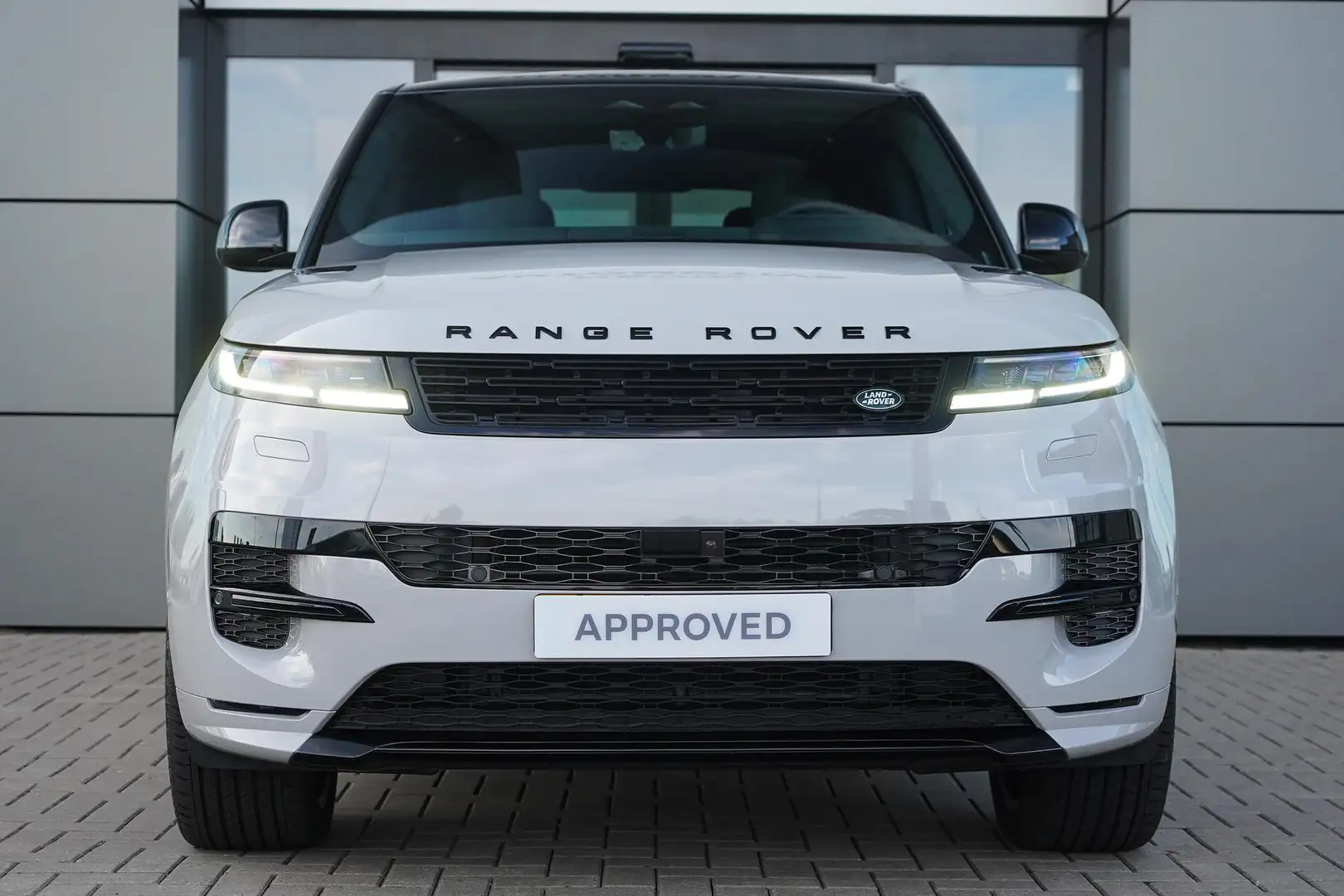 Land Rover Range Rover Sport P550e Autobiography l Borasco Grey l Koelbox l Mas Grijs - 2