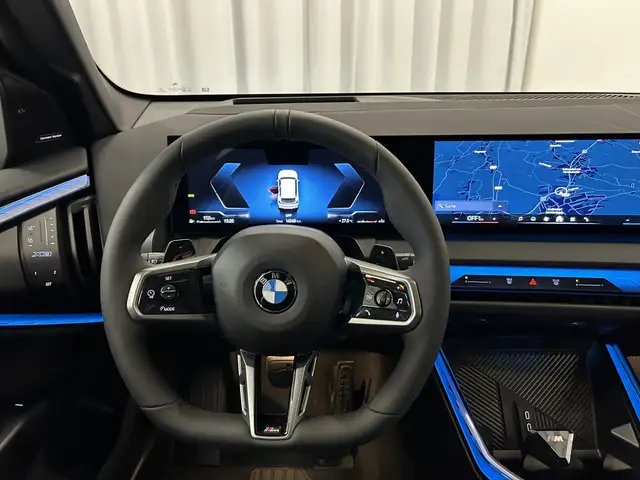 BMW X3 view 11