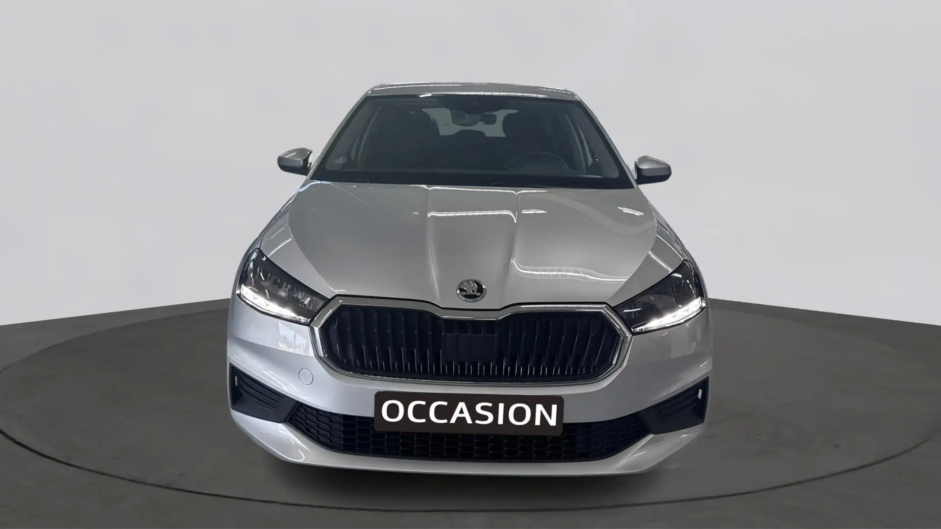 Skoda Fabia 1.0 TSI Ambition Gris - 2