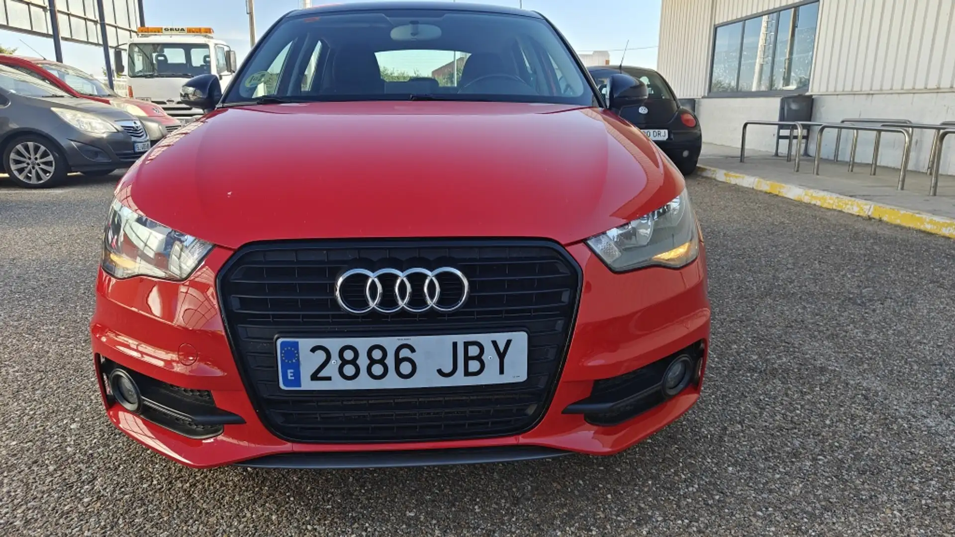 Audi A1 Sportback 1.6TDI Adrenalin2 Rojo - 2