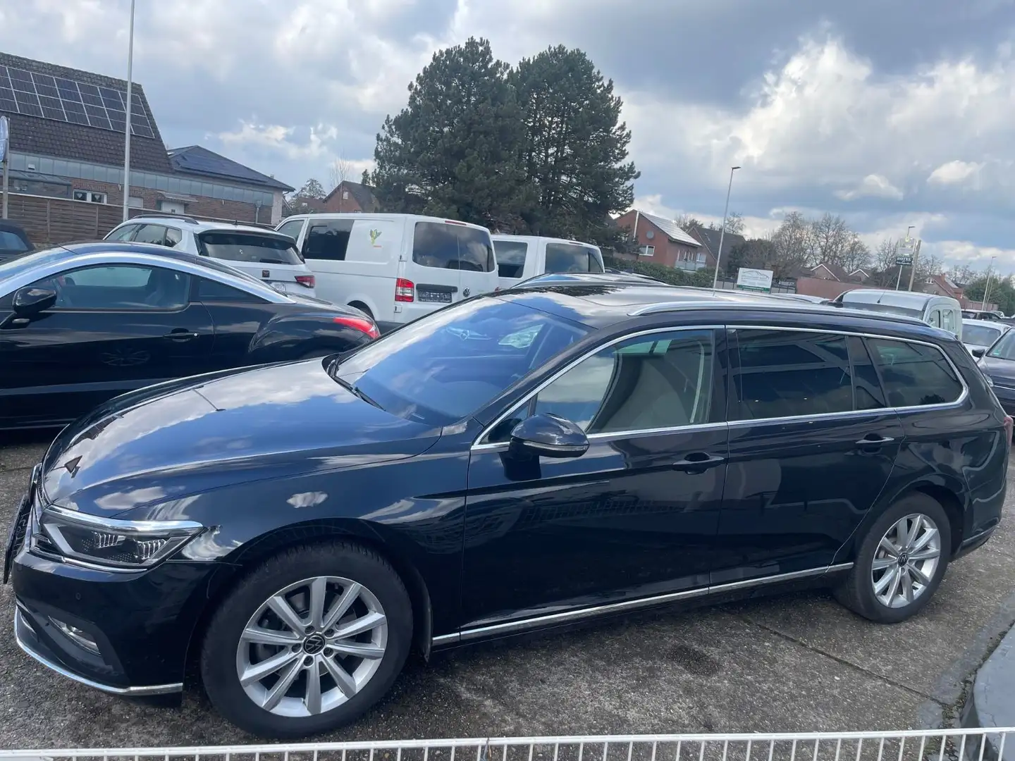 Volkswagen Passat Variant Passat Kombi 2.0TDI,Autom.Allrad Navi,LED,Kamera Noir - 2