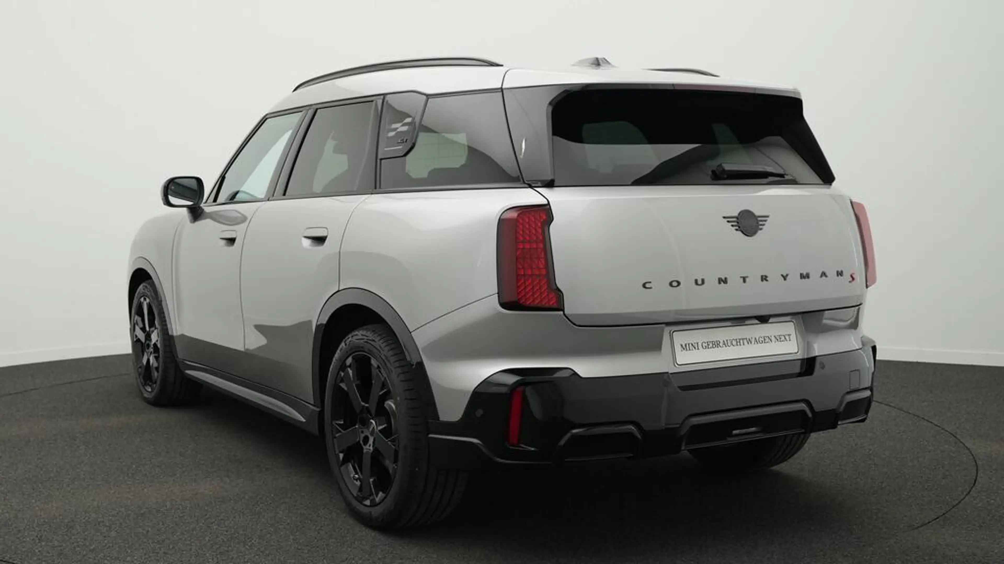 MINI Countryman S All4 John Cooper Works Trim — photo 6