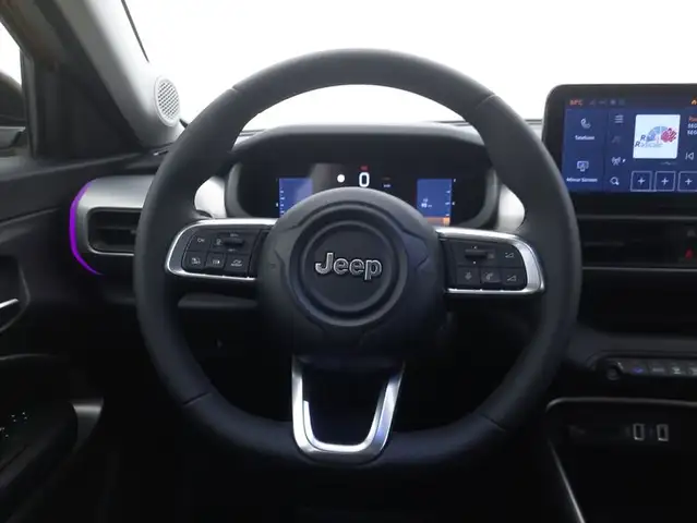 Jeep Avenger view 11