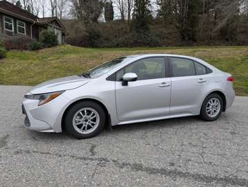 Hybrid  - Heated Seats -  Proximity Key [
  "Heat