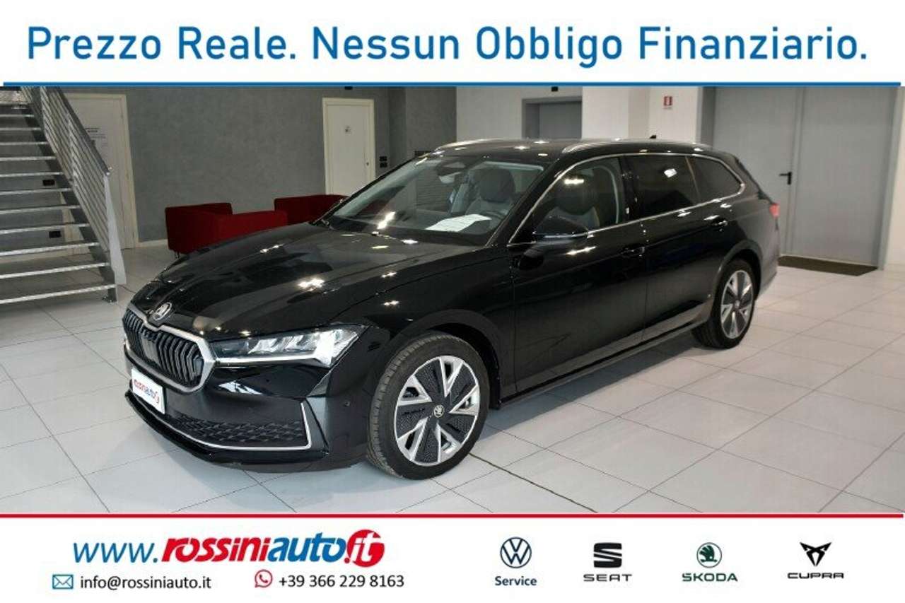 Skoda Superb 2.0 TDI 150 CV DSG STYLE + R18 + ALCANTARA LOUNGE