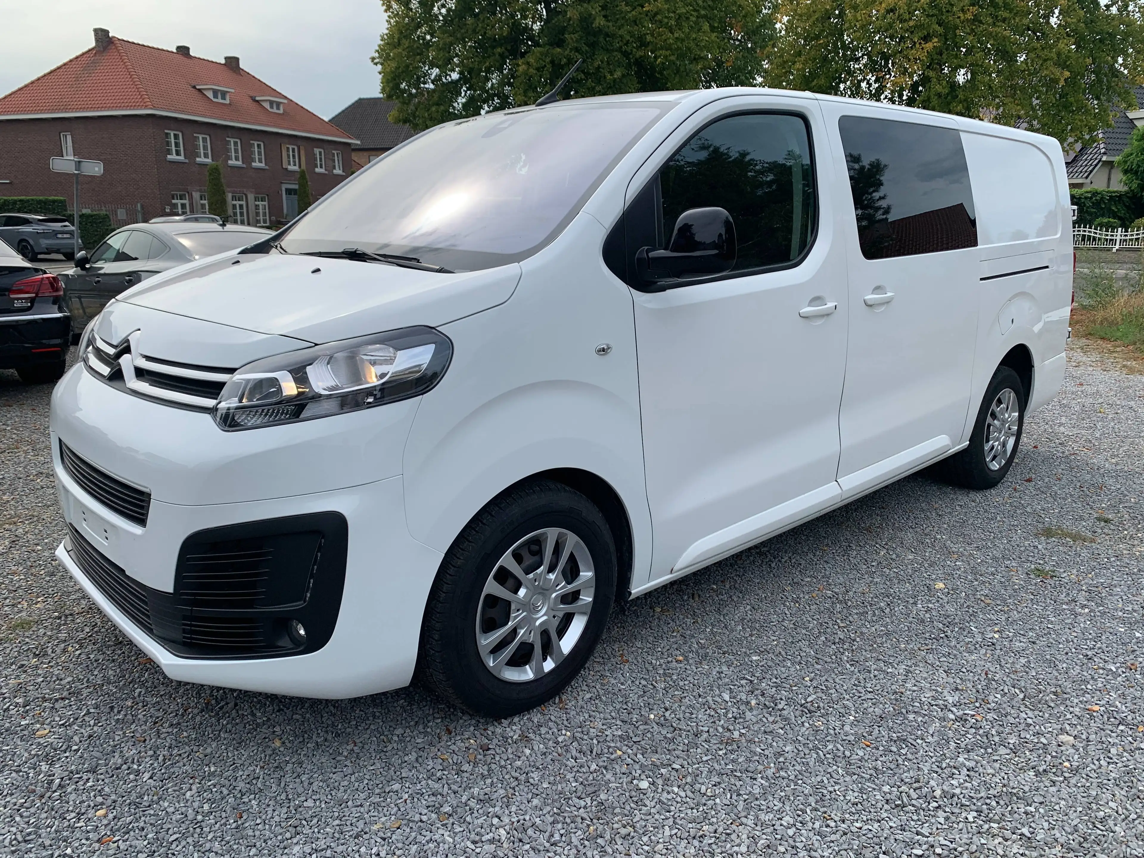 Citroen Jumpy Lichte Vrachtwagen, Dubbele Cabine — photo 3