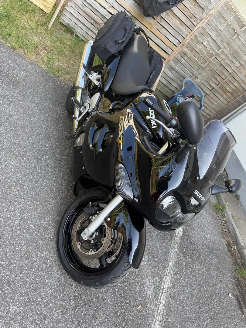 Suzuki GSX 750 Noir - 2