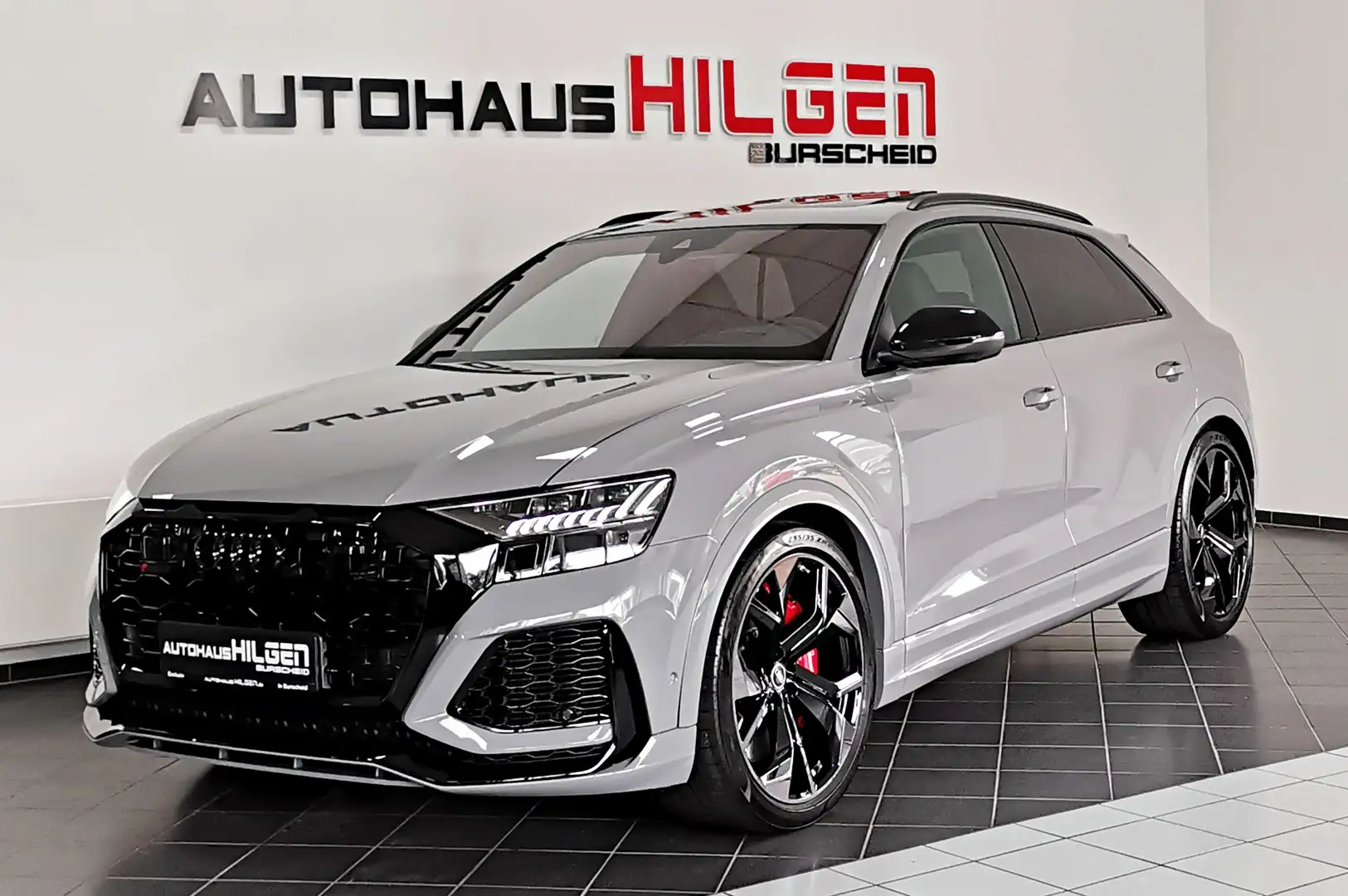 Audi RS Q8 *Keramik*AllradLenk*Pano*Massage*RS-Sitze Grau - 1