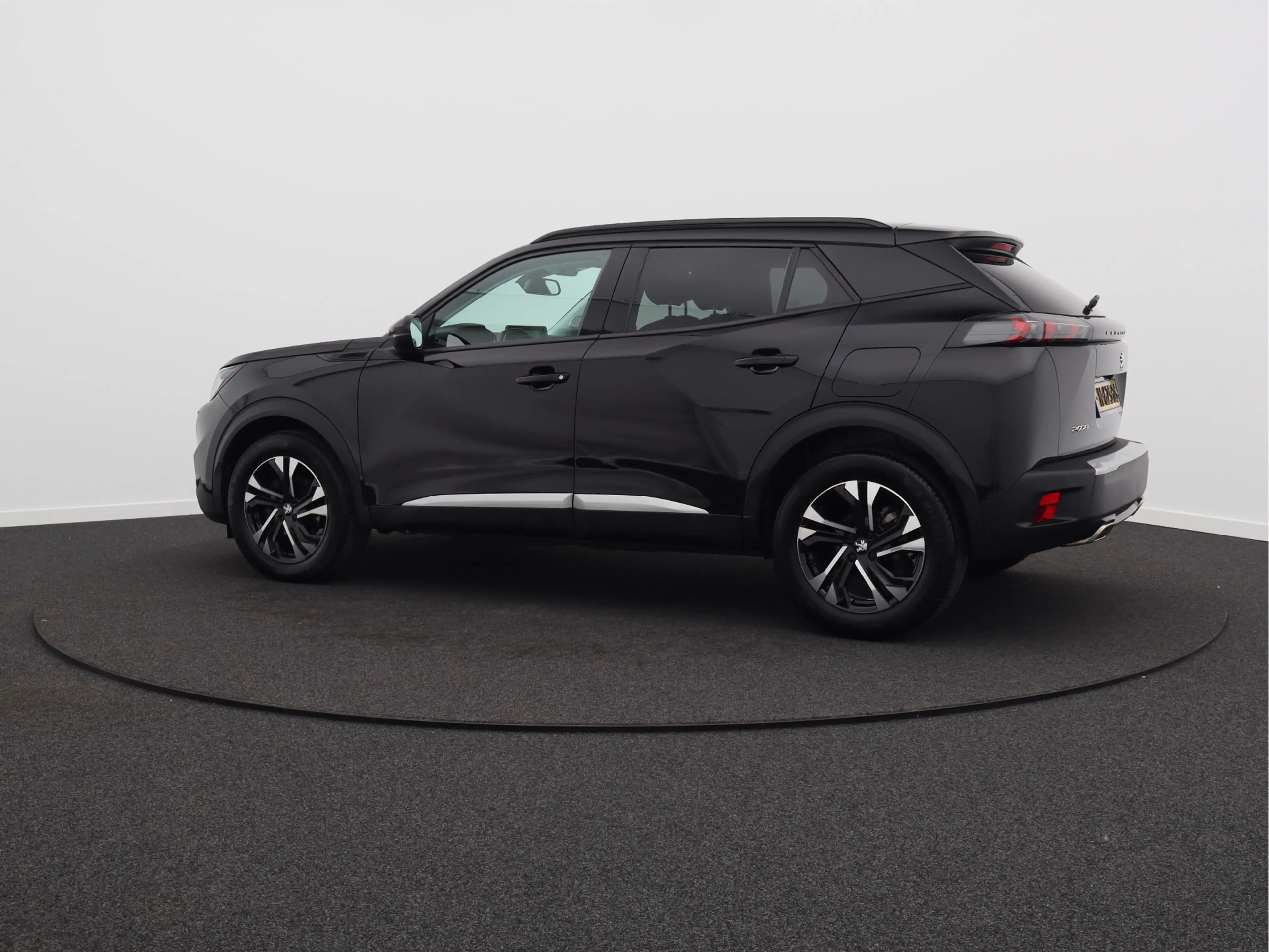 Peugeot 2008 1.2 PureTech Allure Pack/ automaat/ zeer mooi! — photo 13