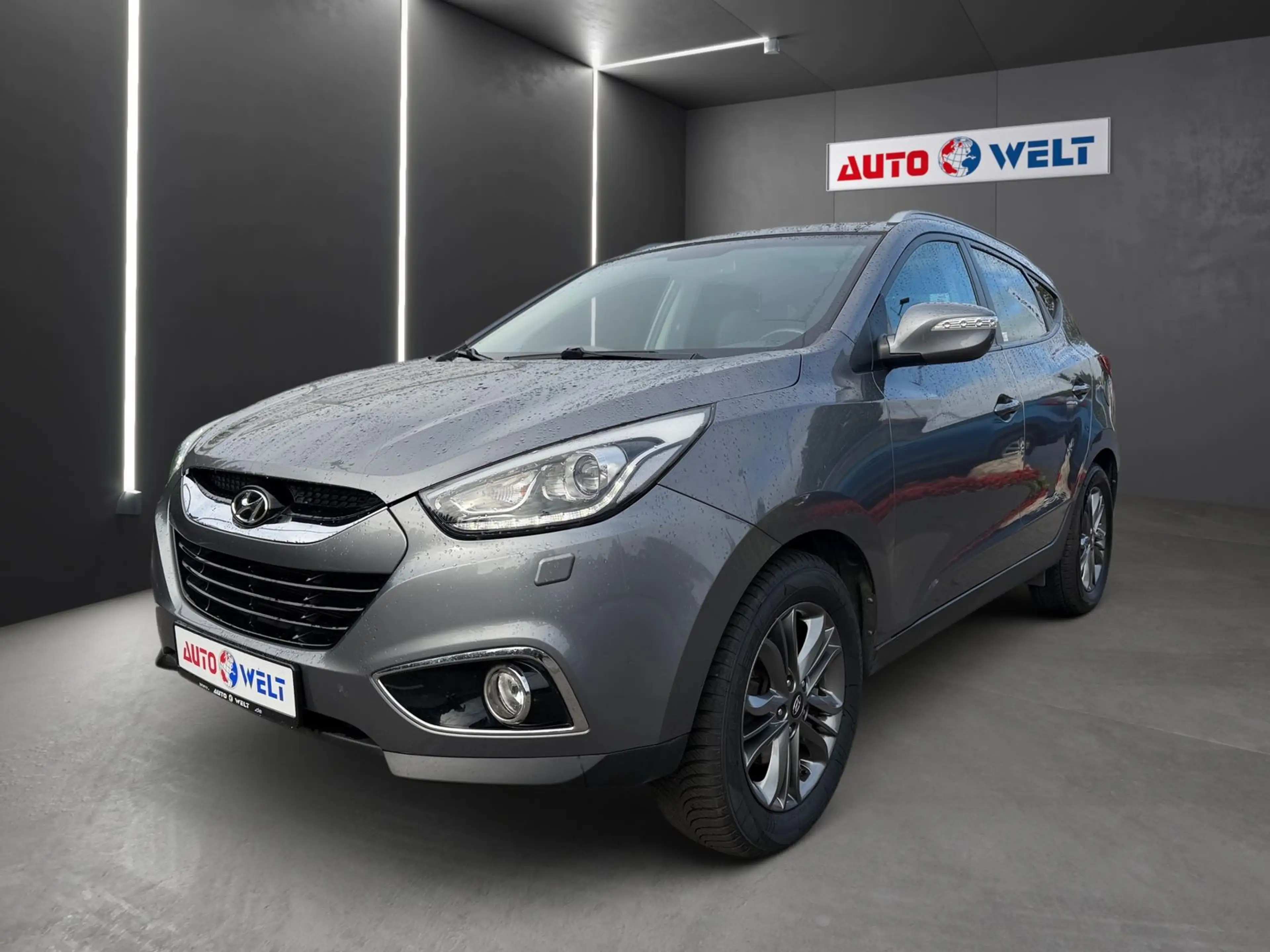 Hyundai iX35 1.6 Classic 2WD Bi-Xenon Navi Panorama PDC