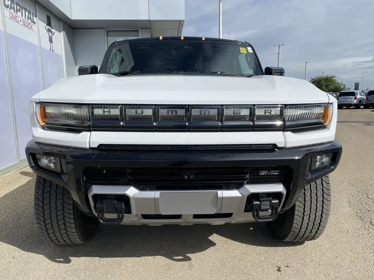 GMC HUMMER EV SUV снимка GMC HUMMER EV SUV