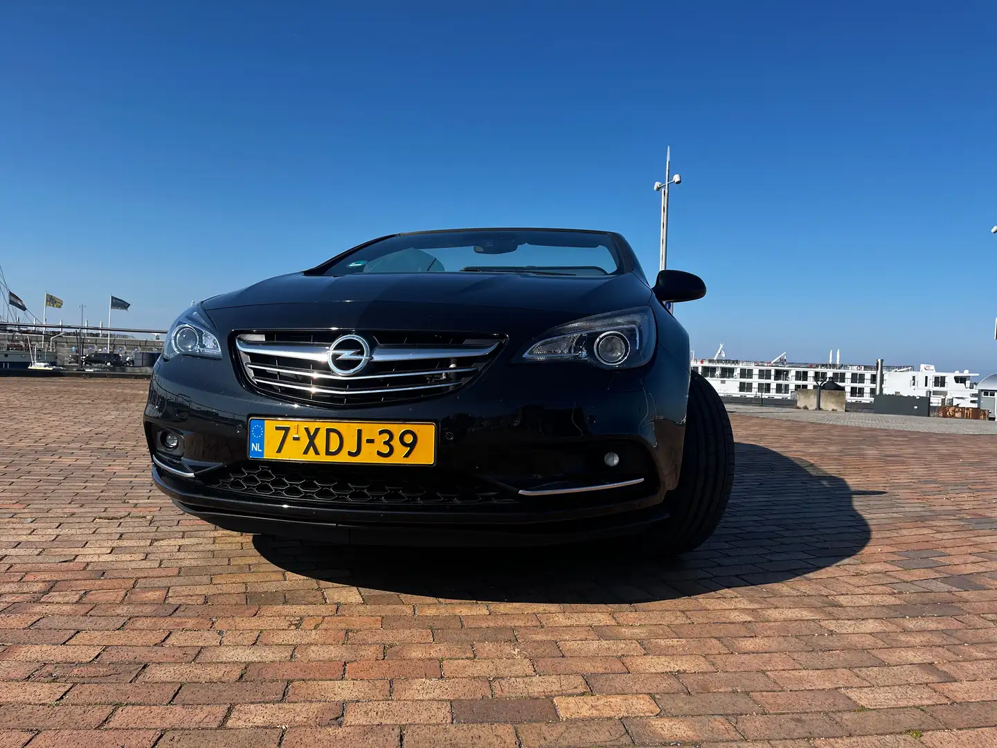 Opel Cascada Cascada 1.4 T ecoFLEX Cosmo Zwart - 2