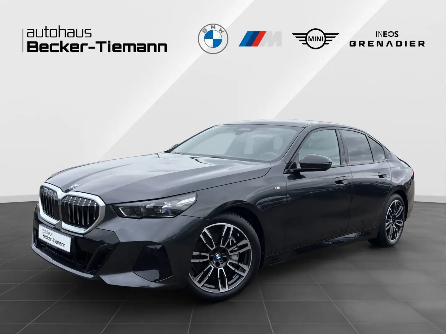 BMW 540 d xDrive M Sport/Panorama/DA+/PA+/Sitzbelüftung/St Grau - 1