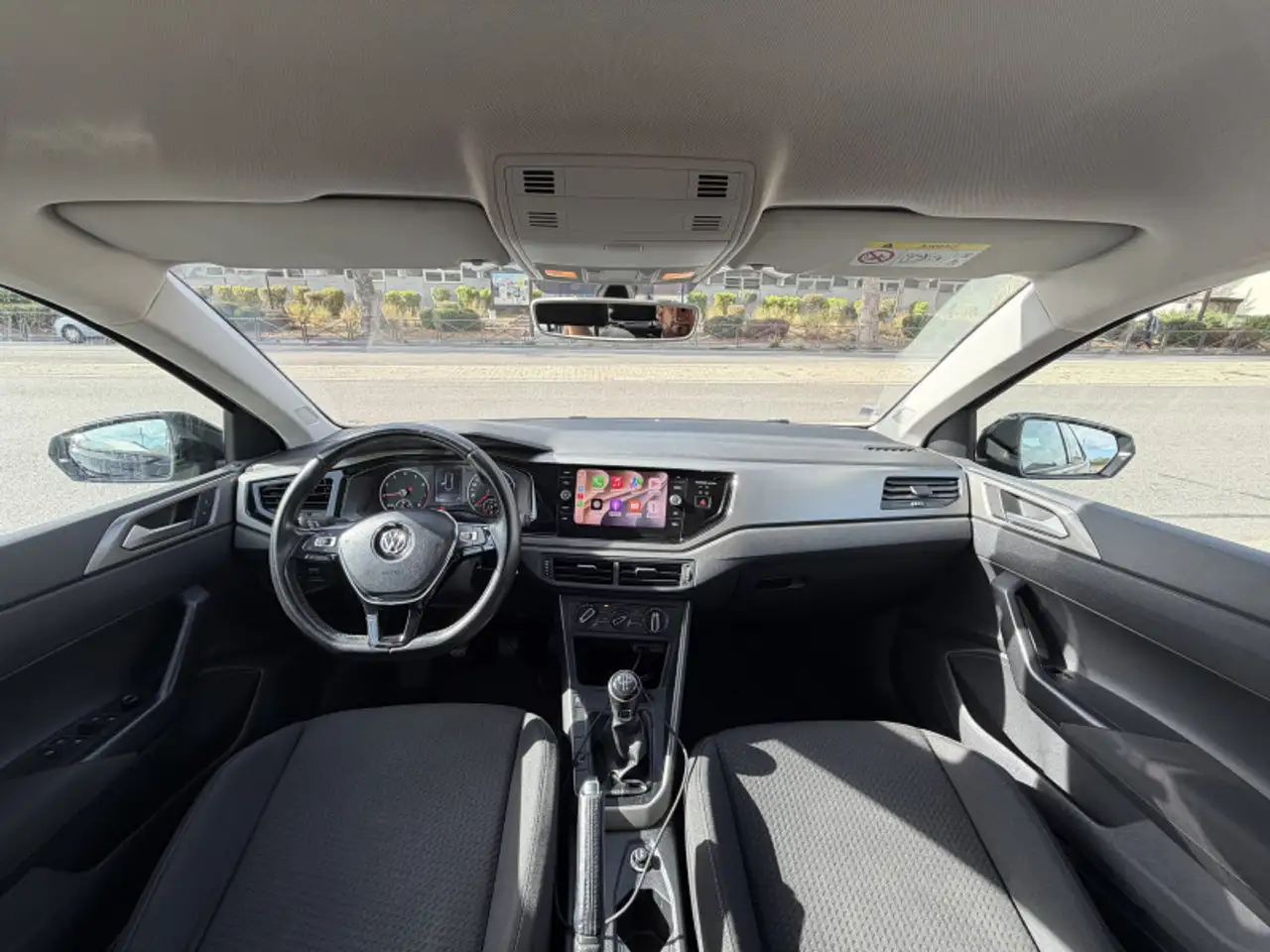 Volkswagen Polo Citadine 5 portes — photo 8