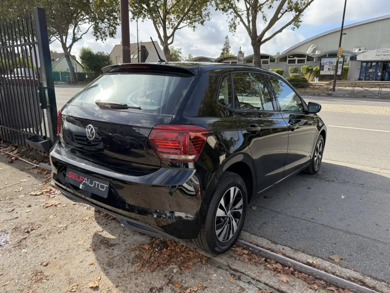Volkswagen Polo Citadine 5 portes — photo 16