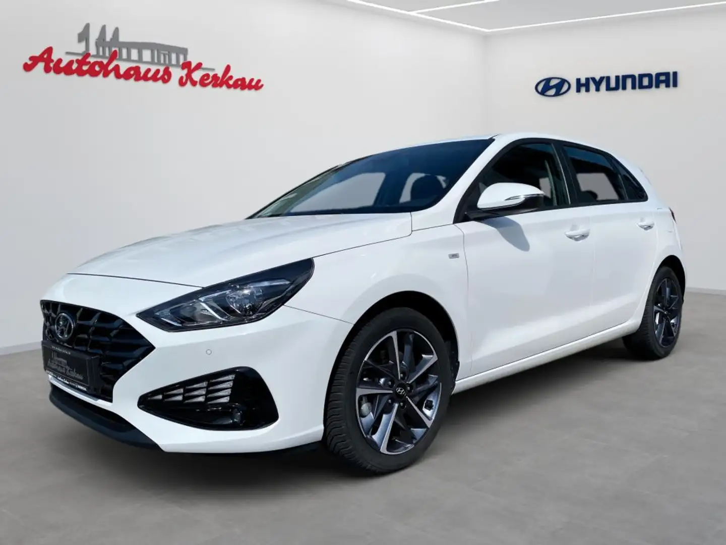 Hyundai i30 1.5 T-GDI 48V-Hybrid Trend Weiß - 1