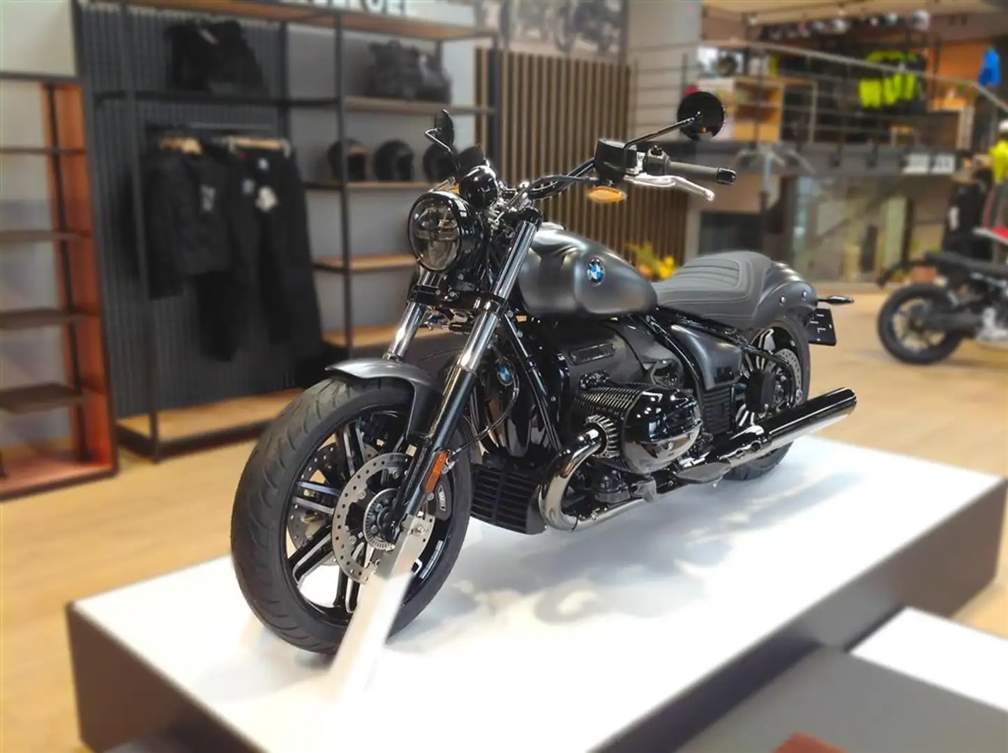 BMW R 18 Nieuw - niet ingeschreven - 0 KM Grigio - 2